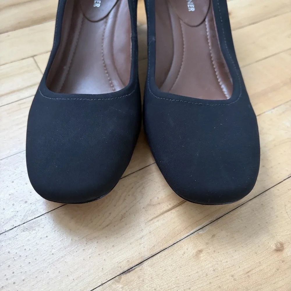 Donald J. Pliner product pair